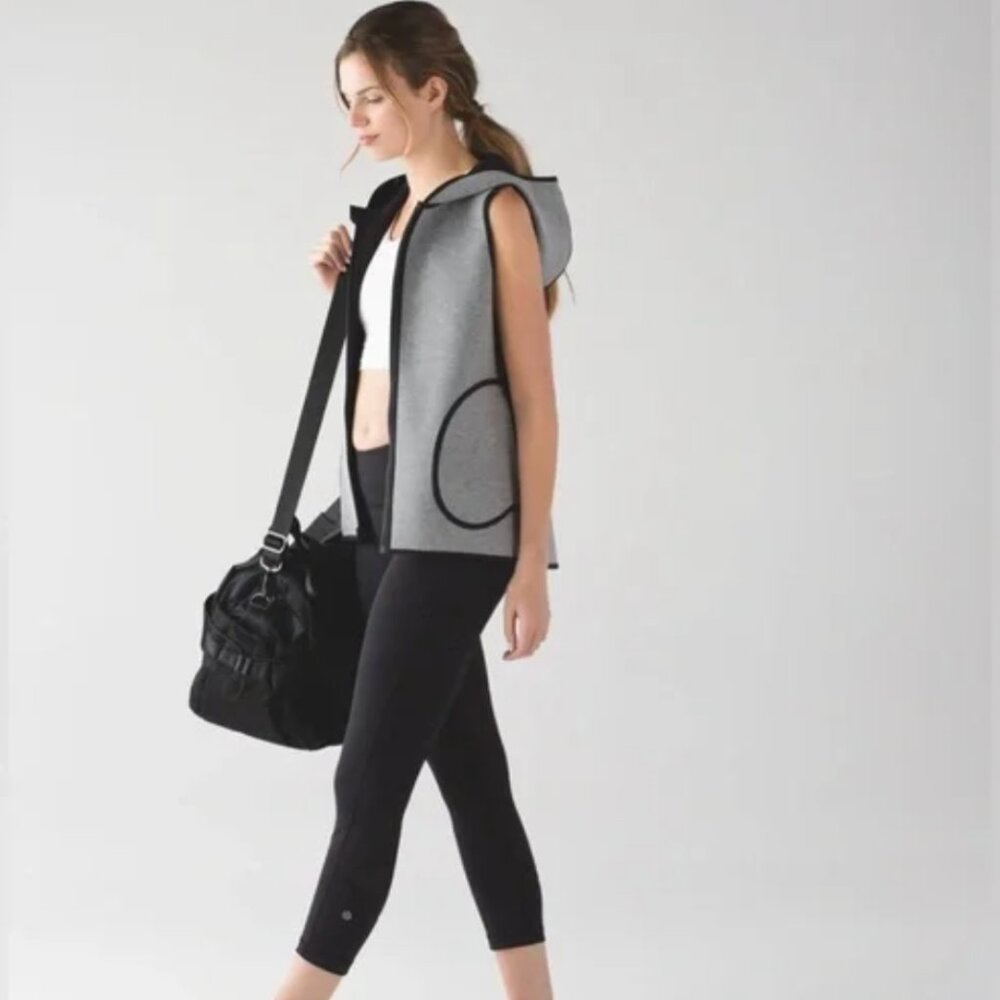 Lululemon Insculpt Reversible Vest